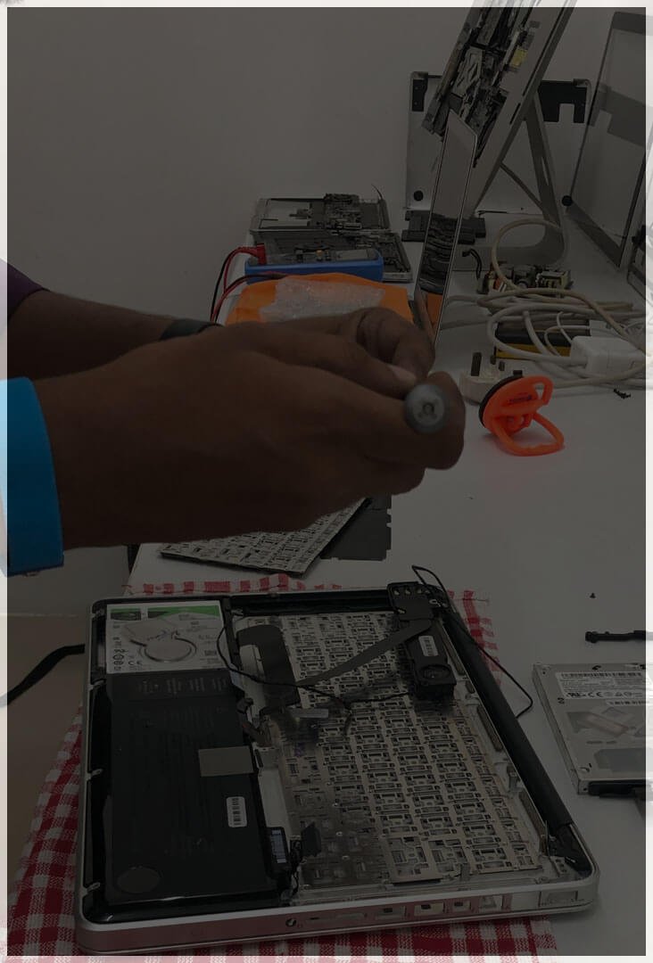 apple products service banner